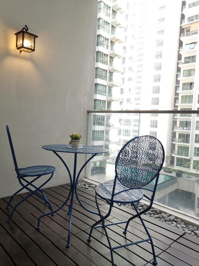 הוסטל קואלה לומפור Regalia Skypool Klcc מראה חיצוני תמונה
